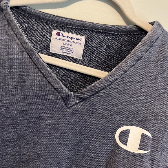 Navy long sleeve - Picture 2 of 2